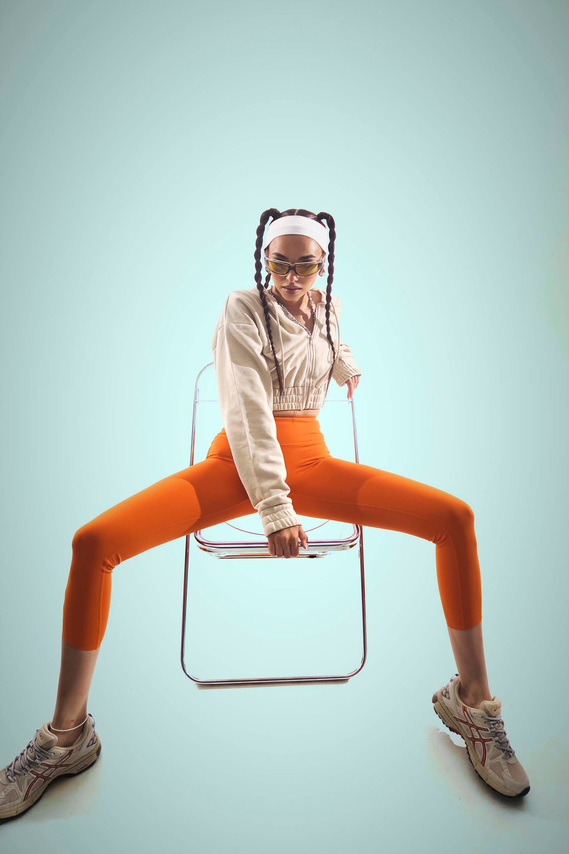 EverCore Cropped Beige Hoodie
