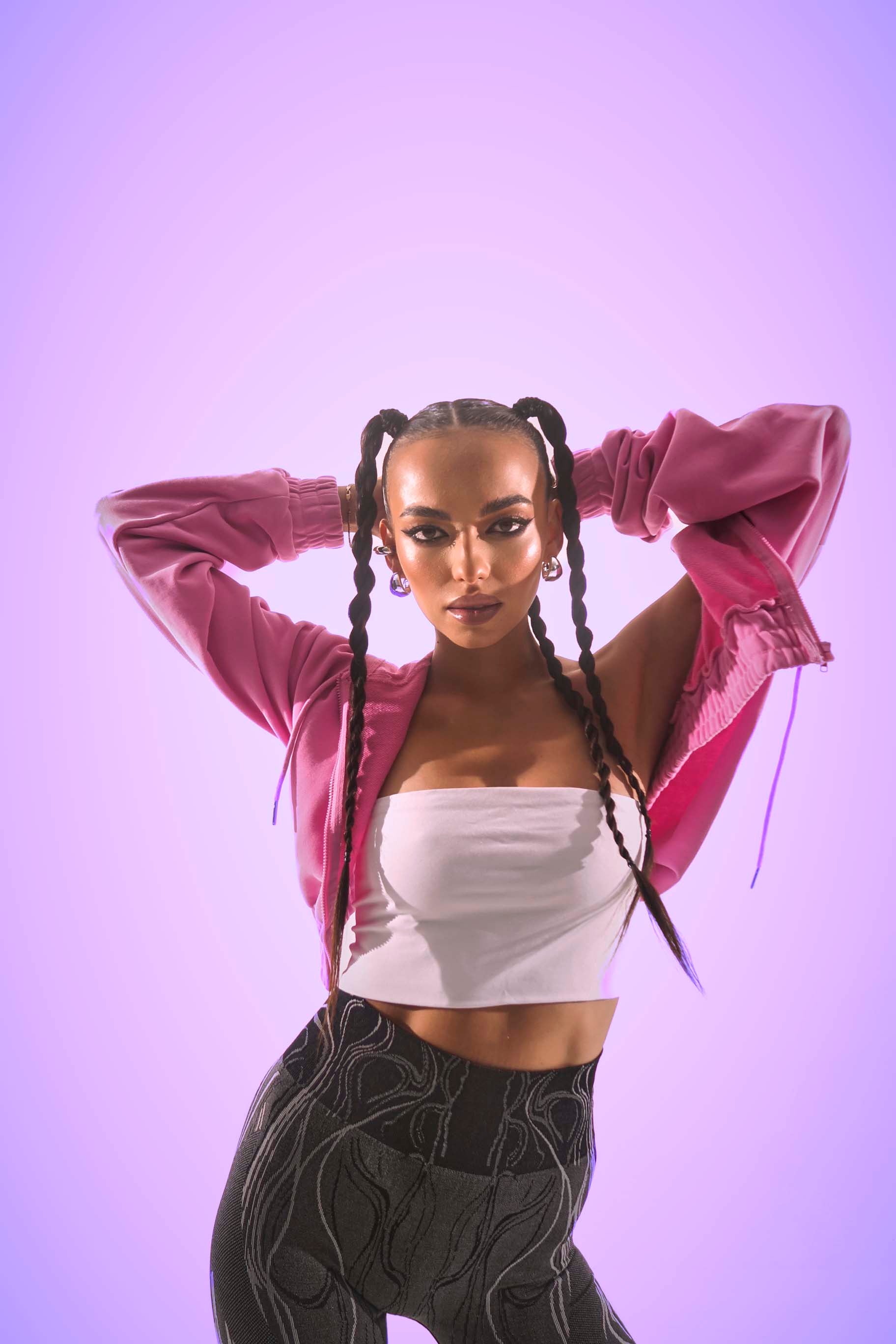 EverCore Cropped Pink Hoodie