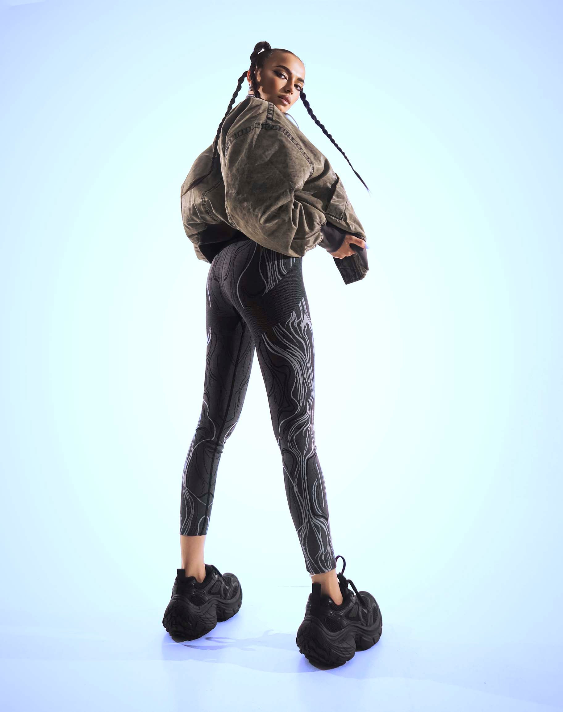LumoFit Black Leggings